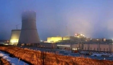 Rusya, Ukrayna'daki 'Avrupa'nın en büyük nükleer santrali'ni vurdu