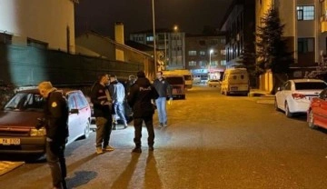 Sakarya'da şehrin ortasında silahlı ve bıçaklı kavga: 2 yaralı