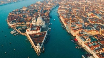 Şehir tehlike altında: Venedik'e giriş için ücret alınacak