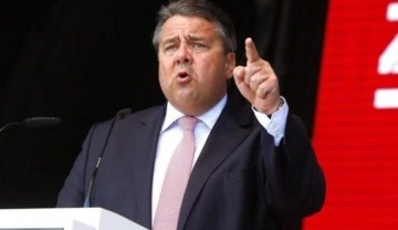 Sigmar Gabriel: Türkiye'yi kaybetmek istemiyorsak Patriotları vermeliyiz!