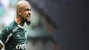 Silahlı soyguncular Felipe Melo'nun aracını çaldı