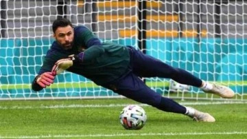 Sirigu resmen Napoli'de!