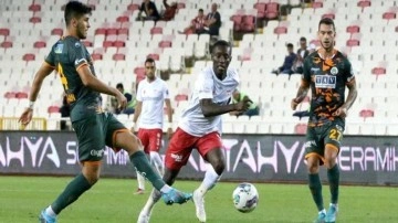 Sivasspor Alanyaspor karşısında galibiyeti 90'da kaçırdı