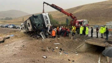 Sivas'taki otobüs kazasında acı gelişme: Ölü sayısı 8’e çıktı