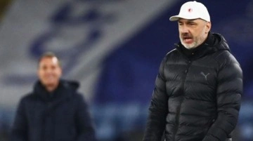 Slavia Prag'da Fenerbahçe maçı öncesi büyük sürpriz! Teknik direktör, İstanbul'a gelmedi