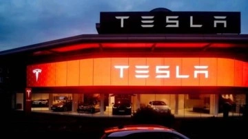 Son dakika: ABD'de Tesla'ya silahlı saldırı! Çok sayıda araç zarar gördü