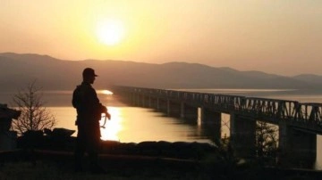 Son Dakika: Yunanistan'a kaçarken yakalanan PKK'lı tutuklandı