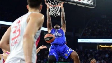 Son şampiyon Anadolu Efes EuroLeague'e galibiyetle başladı!