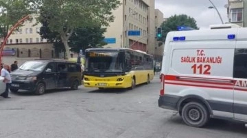 Sultangazi'de iki çocuğa çarpan İETT otobüsünün şoförü kaçtı