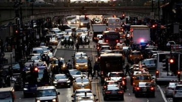 Tarihte bir ilk! O ülkede araçlardan trafik yoğunluğu ücreti alınacak