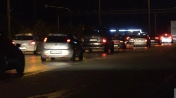 Tatilciler yola erken çıktı! 43 ilin geçiş güzergahı Kırıkkale'de trafik yoğunluğu oluştu