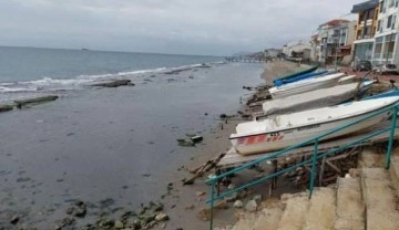 Tekirdağ’da deniz 15 metre çekildi: Kral yolu ortaya çıktı