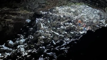 Terörden temizlenen Ağrı Dağı'ndaki 'Buz Mağarası' ziyaretçilerini ağırlıyor