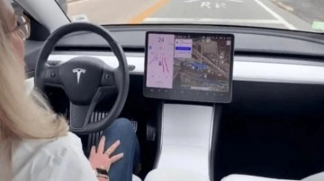 Tesla'da önemli gelişme: Tam otonom sürüş aktif oldu