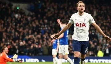 Tottenham, Everton'ı hezimete uğrattı!