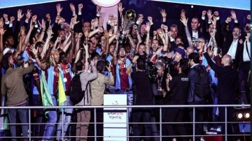 Trabzonspor şampiyonluk kupasını aldı!