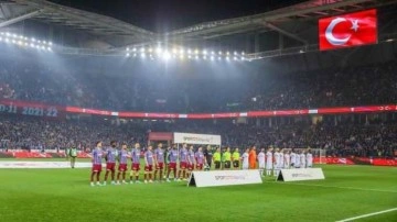Trabzonspor'da, Antalyaspor maçı öncesi taraftara açık antrenman!