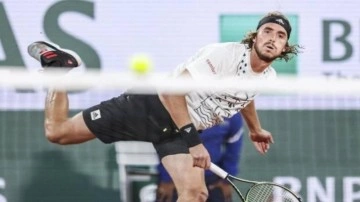 Tsitsipas, Fransa Açık'ın ilk turunu 5 sette geçebildi