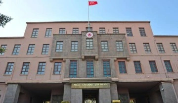 Türk ve Fransız savunma bakanlıkları heyetleri görüştü