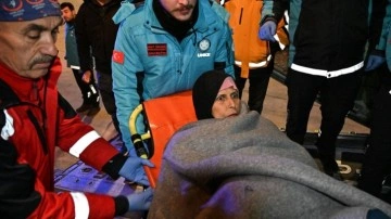 Türkiye'den Filistin'e destek sürüyor. 85 hasta ile 106 refakatçi daha Ankara'da