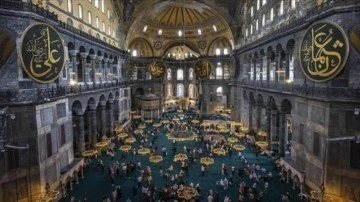 Vakıflar Genel Müdürlüğünden Ayasofya'nın imparator kapısının tahribatıyla ilgili açıklama