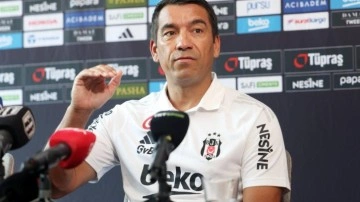 Van Bronckhorst: Beşiktaş benim için bir meydan okuma