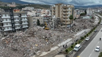 Vatandaş ihbarıyla yakalanan müteahhide yeni deprem davası