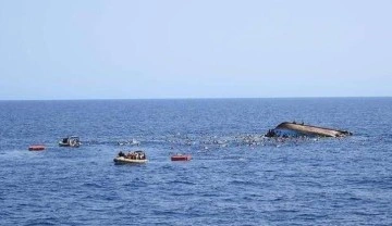 Vietnam'da gezi teknesinin batması sonucu 13 kişi yaşamını yitirdi