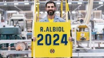 Villarreal, Raul Albiol’un sözleşmesini 1 yıl uzattı