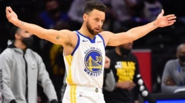 Warriors, Stephen Curry'nin 42 sayısıyla kazandı