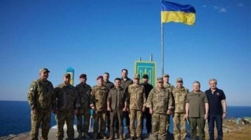 Yılan Adası'nı savunurken öldüğü düşünülen 13 Ukrayna askerinin yaşadığı ortaya çıktı