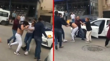 Yol verme tartışması kavgaya dönüştü! Sokak ortasında tekme ve yumruklar havada uçuştu - Haberler