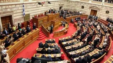 Yunanistan, ABD'nin ülkede yeni üsler açmasına izin veren anlaşmayı onayladı