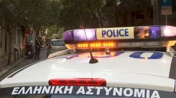 Yunanistan'da 5 polis insan kaçakçılığı suçuna karıştıkları gerekçesiyle gözaltına alındı